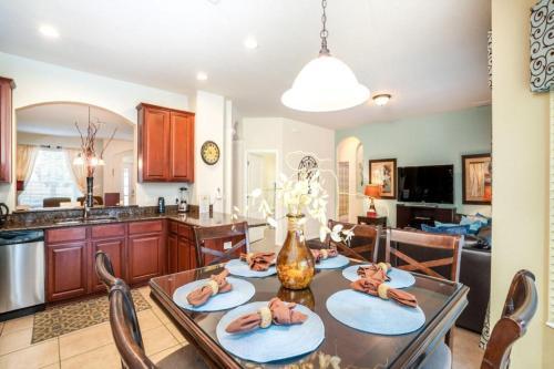 Windsor Hills Dream Condo Condo