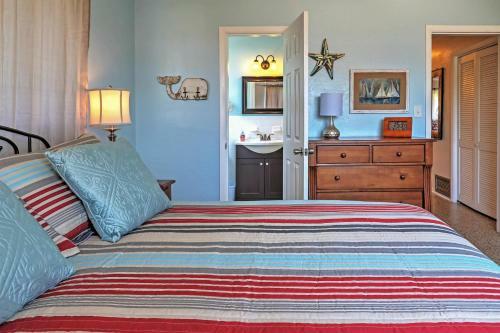 Ormond Beach Bungalow With Patio And Quiet Setting!