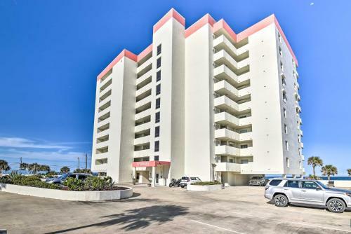 Apartamento Luxe Oceanfront Condo With Pool Beach Access And Gear!