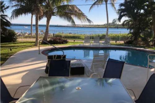 Southwind 6 - 2 Bedroom 150 Inlet Way