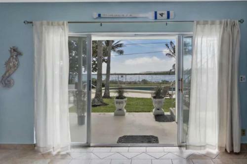 Portside10 - 2 Bedroom 206 Inlet Way