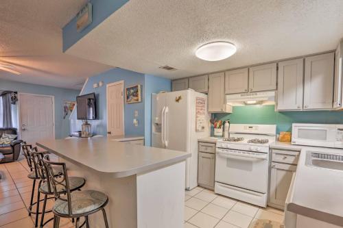 Panama City Townhome With Shared Pool-steps To Beach!