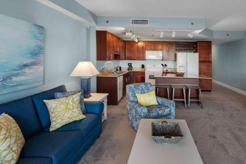 Laketown Wharf 116 (1/2)