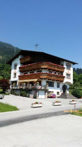 Hostal Pension Platzer