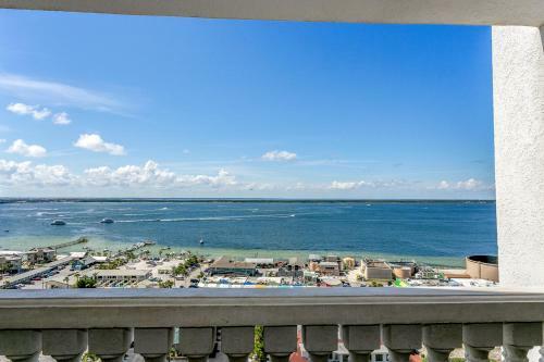 Apartamento 1605 Emerald Isle