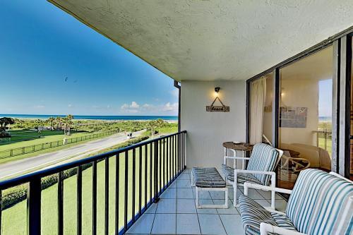 Apartamento Modernized Oceanfront Beach Condo Condo