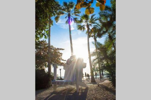 Apartamento Bay View, Studio206, Beach Steps Away! Pool+wifi