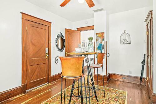 Apartamento Cozy Historic Suite - Steps To Everything Downtown