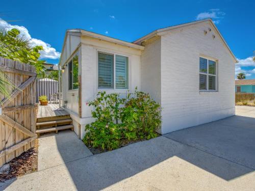 ?anastasia Lodge Cabana? Beach & Pool Oasis Home