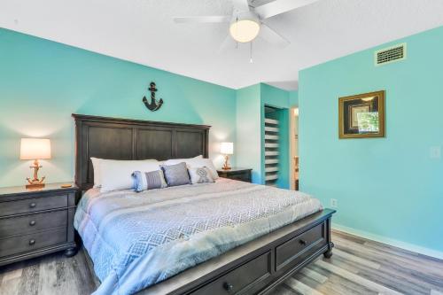 Clipper Cabana Beachwalk Condo