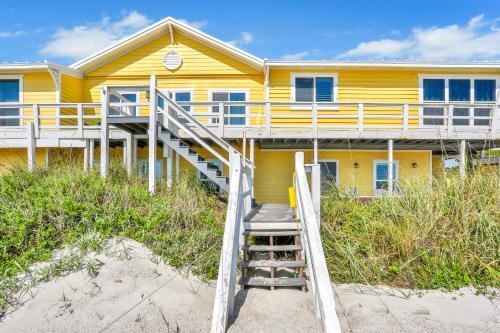 Coastal Highway Casita