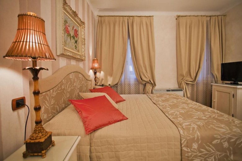 Hotel Porta San Mamolo