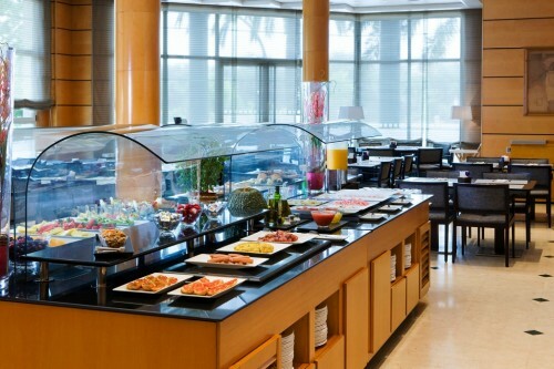 Hotel NH Valencia Center