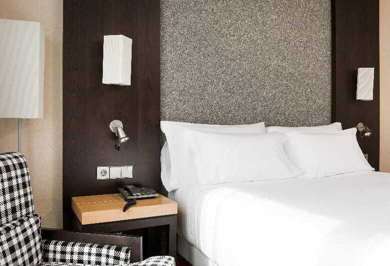 Hotel NH Valencia Center