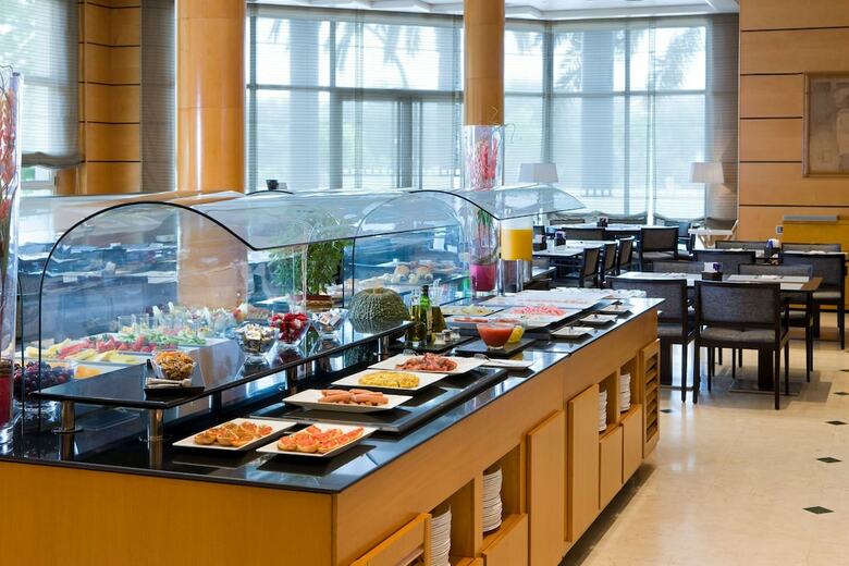 Hotel NH Valencia Center