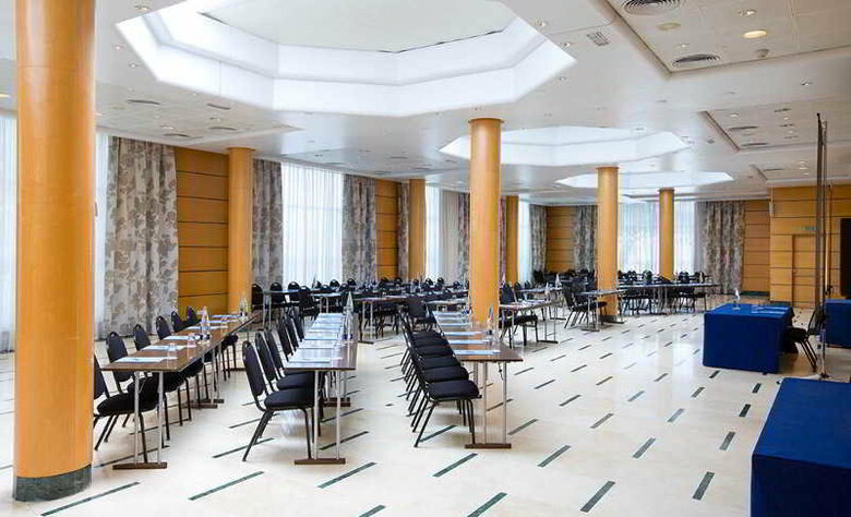 Hotel NH Valencia Center