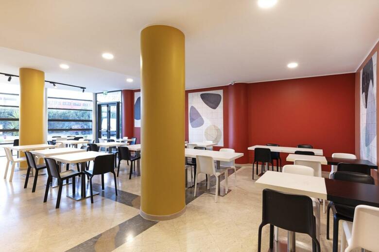 B&B Hotel Pisa Airport