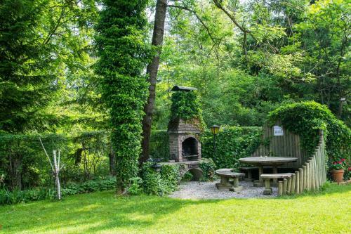 Hostal Pension Stissen Haus Am See