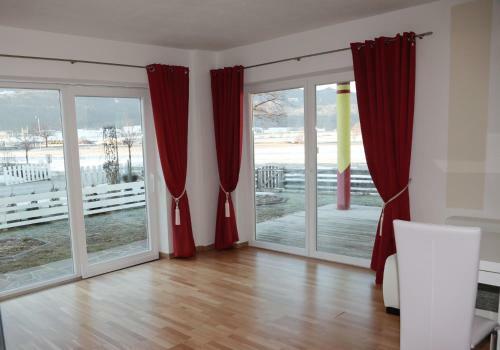 Apartments Steger