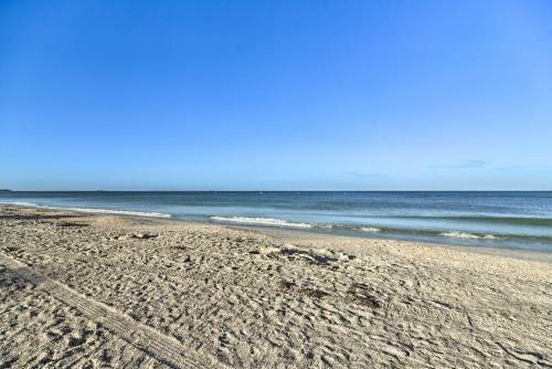 Apartamento Idyllic Pass-a-grille Studio, Walk To Beach!