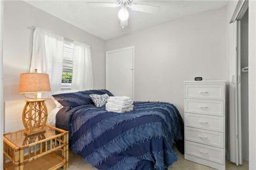 Seabreeze, 3br, Walk To Beach, Wifi, Pet Friendly, Sleeps 10