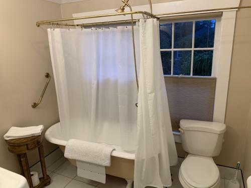 Bed & Breakfast Bay Street Inn