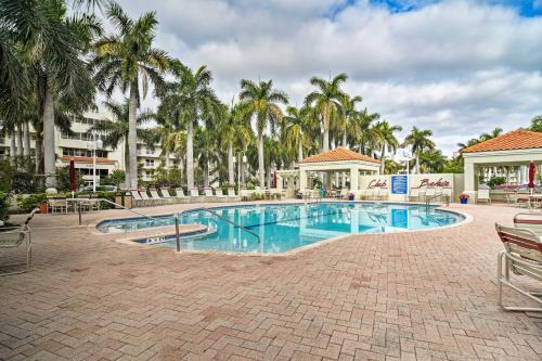 Apartamento St Petersburg Home With Pool Access, Oceanfront Views