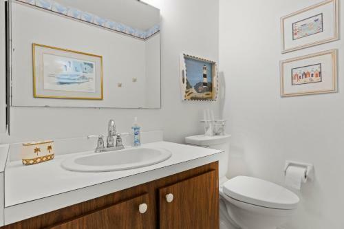 Blind Pass Condo C207 On Beautiful Sanibel Island