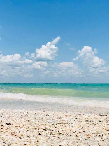 Apartamento Sanibel Siesta On The Beach Unit 401 Condo