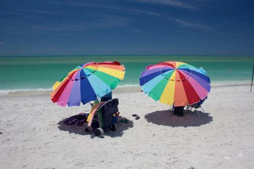 Enjoy Shelling & Sunsets At Condo On Quiet West End - Blind Pass E106