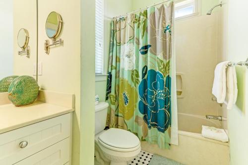 3 Bed 6 Bath Vacation Home In Seagrove, Fl