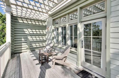 Watercolor By Dune Vacation Rentals - Beach District