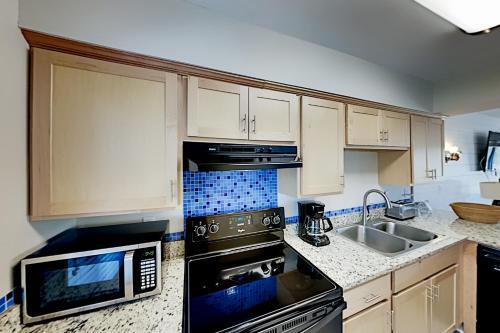 Apartamento Remodeled Gulf Getaway - Pool, Spa - Steps To Sand Condo