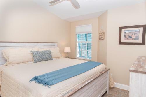 5213b Calle Menorca - Siesta Key Village Condo