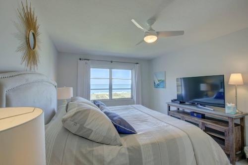 Bay Tree Beach Side