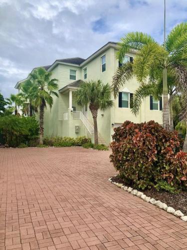 Luxury Gulf Beach Living - Cor?nas Gris