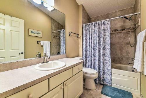 House On Golf Course, 2.5 Mi To Lake Sumter!
