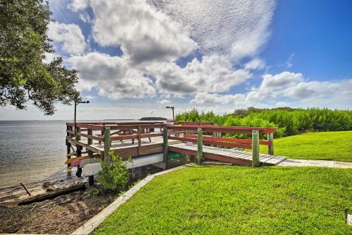 Apartamento Oceanview Tierra Verde Escape With Balcony And Pool!