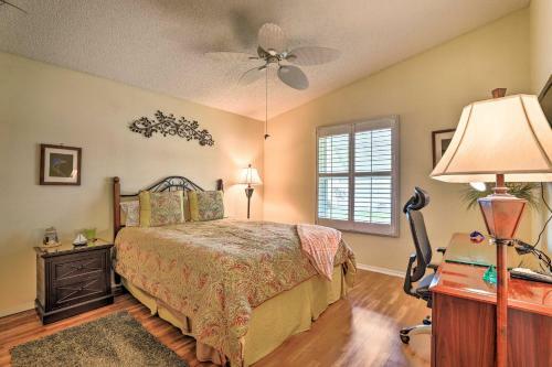 Updated Home With Yard In The Villages Community!