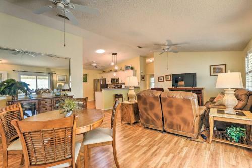 Updated Home With Yard In The Villages Community!