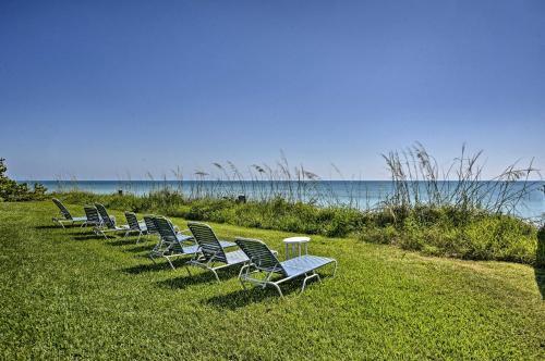 Apartamento Oceanfront Vero Beach Condo With Balcony Views!