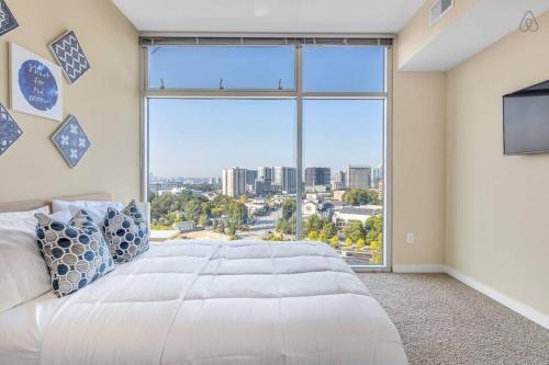 Apartamento Exquisite Polished Panoramic Buckhead Penthouse-designed