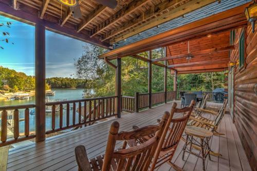 Heaven On The Lake By Escape To Blue Ridge
