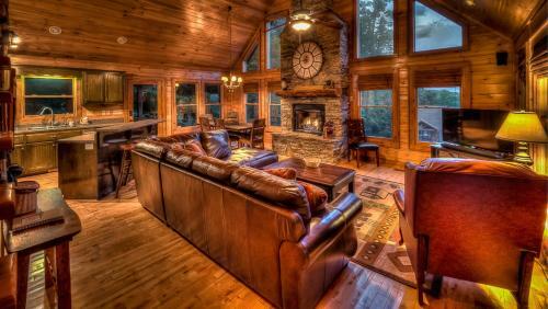 Aska Heights By Escape To Blue Ridge