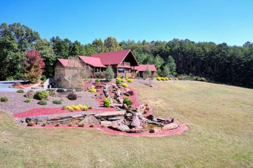 Lonesome Dove By Escape To Blue Ridge