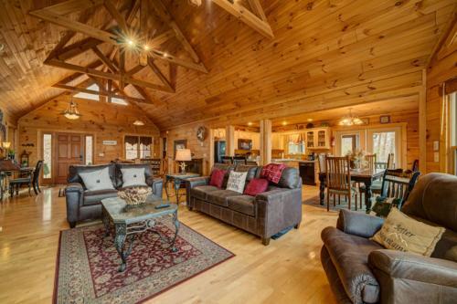 Animal Crossings By Escape To Blue Ridge