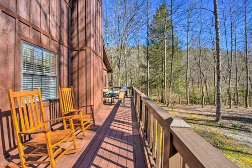 Creekside Cabin In The Blue Ridge Mountains!