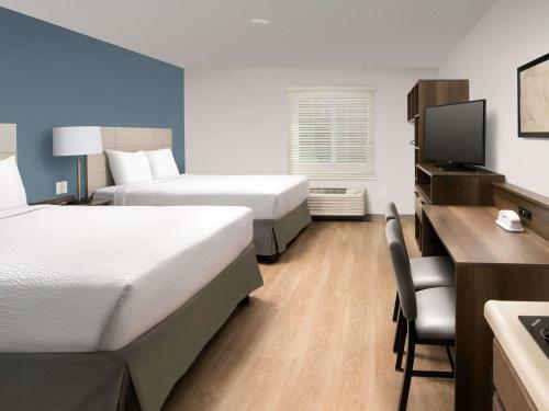 Hotel Woodspring Suites Columbus Fort Benning Bldg 2