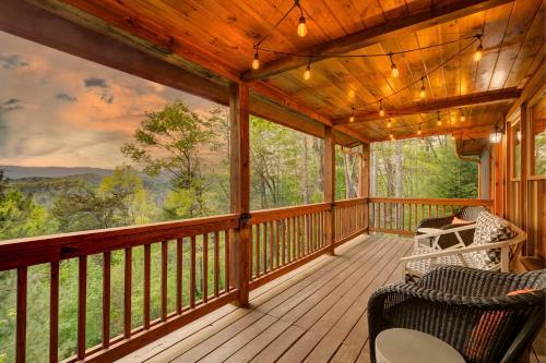 Summer Love Dream Cabin Sunset View, Hot Tub