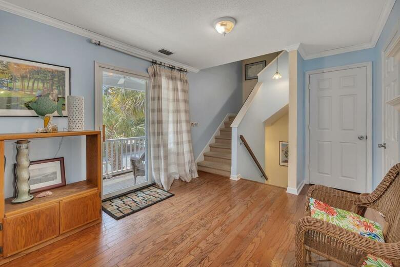 Olive Way 106